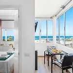 Rosamar 313 Luxury Vista Al Mar Wifi アパート *